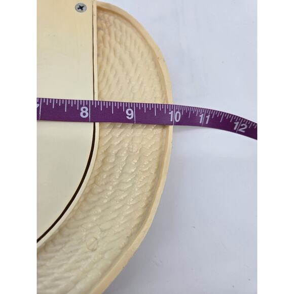 Vintage 80s Cottagecore Straw Bonnet Wall Pocket Molded Plastic Planter Daisy - Picture 11 of 12